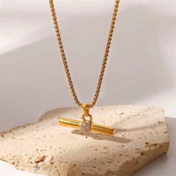 New Bar Pendant Necklace 18K Gold Plated Rhinestone Contemporary Minimalist - Picture 4 of 11